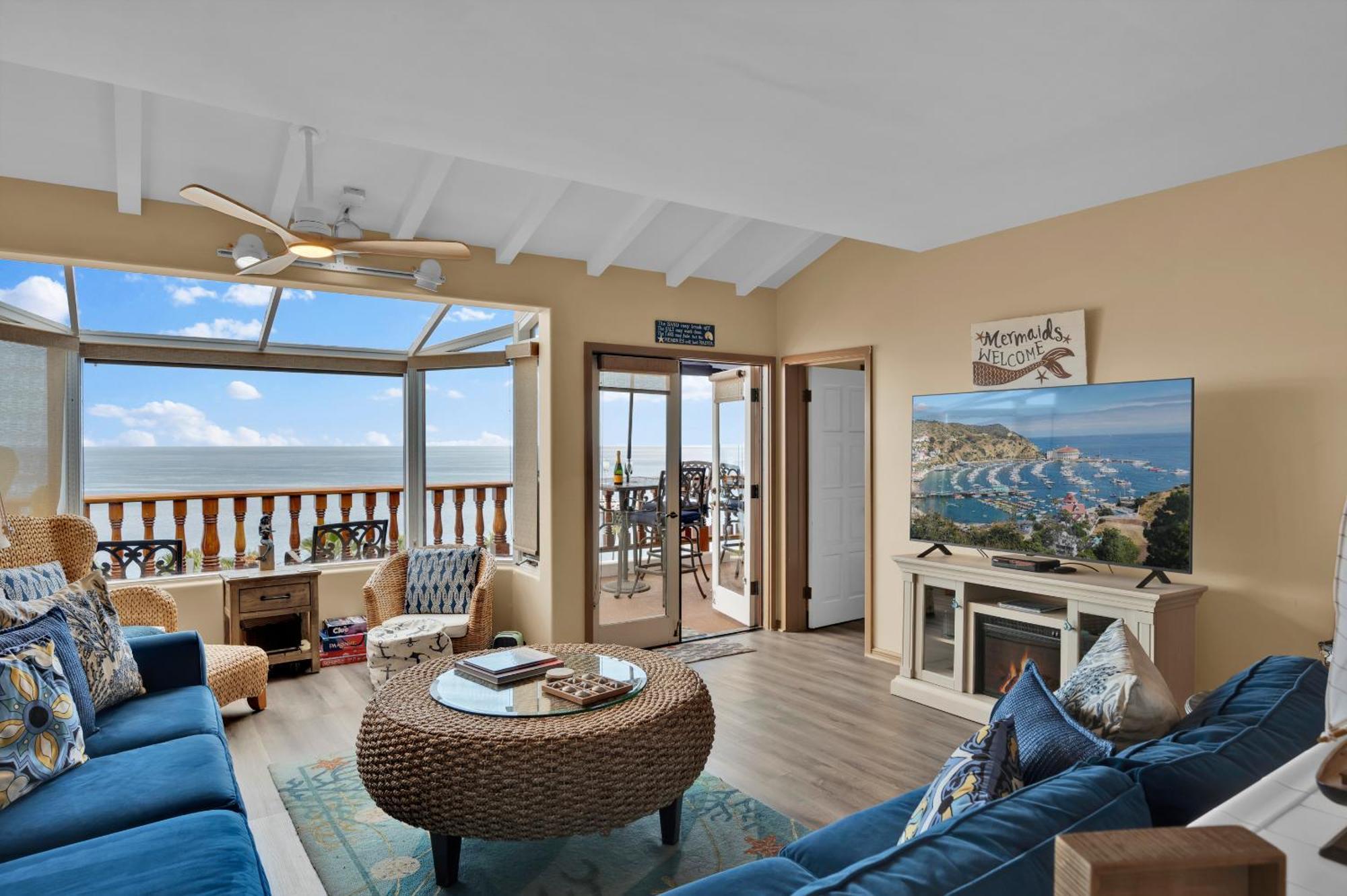 Lux Oceanfront Villa With Breathtaking Views Авалон Экстерьер фото